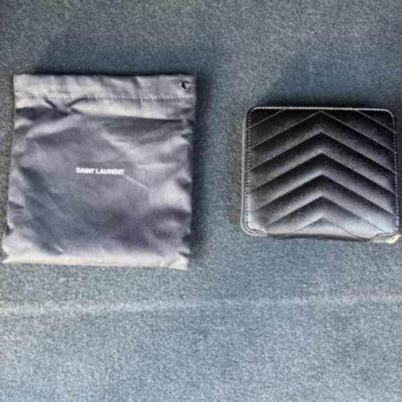 Saint Laurent YSL Cassandra Matelassé Compact Leather Wallet – Black - Picture 2 of 8